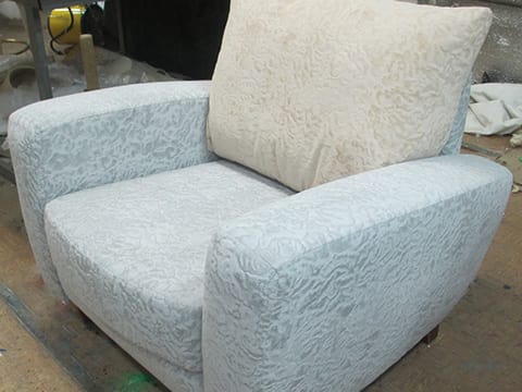 замена обивки кресла