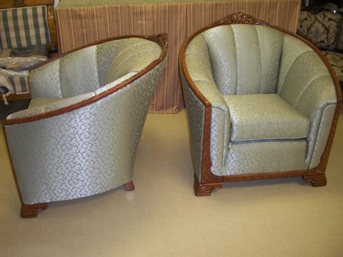 замена обивки кресла